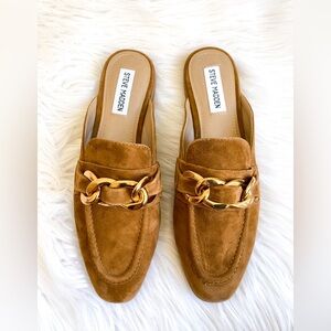 Steve Madden Tan Loafers with Gold Accent